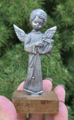 MICUT OBIECT DECORATIV VINTAGE DIN PELTRO