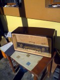 Aparat de Radio Pe Lampi Philips Merkur Md BD 473 A an 1957-1958