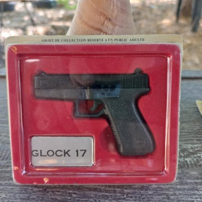 Macheta pistol Glock 17 1:2,5 Fabbri foto