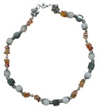 COLIER VINTAGE LUCRAT MANUAL CU MIXT DE AGATE