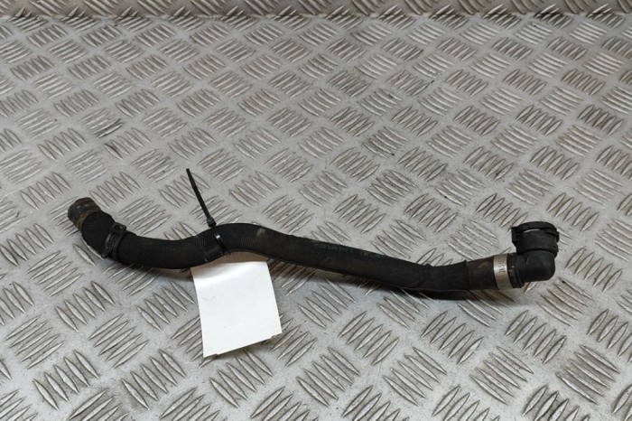Furtun de lichid de răcire BMW 4 Coupe F32, F82 2015 OEM: 2284689 30422832