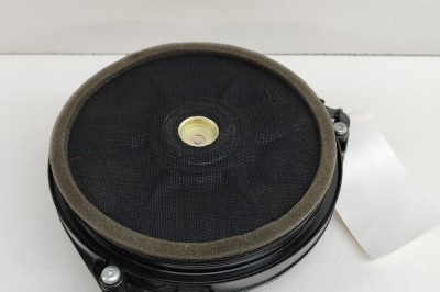 Difuzor ușă st&amp;acirc;nga spate LEXUS GS _L1_ 2016 OEM: 86160-0WW30 23247144 foto