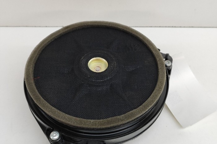 Difuzor ușă st&acirc;nga spate LEXUS GS _L1_ 2016 OEM: 86160-0WW30 23247144