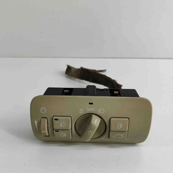 Modul de control comutator faruri VOLVO V70 III BW 2011 OEM: 30739422 30253550