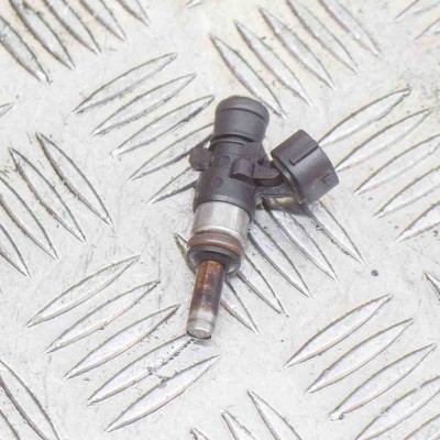 Injector de combustibil VW GOLF VII 5G1, BQ1, BE1, BE2 2017 OEM: 06L906031A,0280158266 12128920 foto