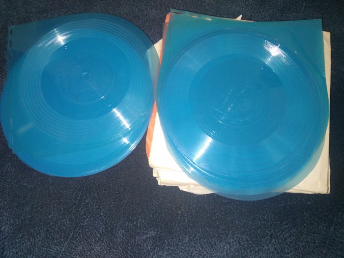 PESTE 150 VINILURI FLEXIBILE URSS