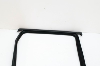 Bandou superior ușă dreapta spate MERCEDES-BENZ B-CLASS Sports Tourer W247 2019 OEM: A2477353000 20208579 foto