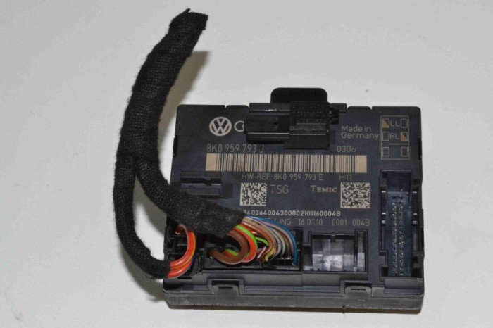 Modul de control ușă dreapta față AUDI A4 Avant 8K5, B8 2010 OEM: 8K0959793 2427354