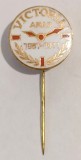 INSIGNA VICTORIA ARAD 1961 1971 CEASURI ARADORA CEAS ( CITITI DESCRIEREA )