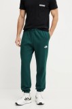 The North Face pantaloni de trening Simple Dome barbati, culoarea verde, cu imprimeu, NF0A8C1W6GI1