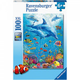 Cumpara ieftin PUZZLE DELFINI SI PESTI, 100 PIESE, Ravensburger