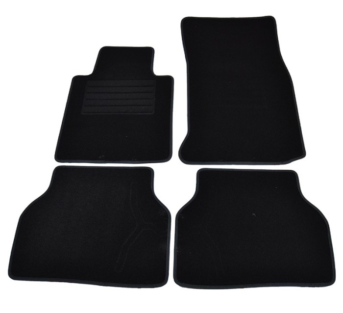 Covorase mocheta BMW Seria 3 E46 4USI Sedan, Combi, Coupe 4/1998-1/2005 Negru, set de 4 bucati Covorase mocheta BMW Seria 3 E46 4USI Sedan, Combi, Coupe 4/1998-1/2005 Negru, set de 4 bucati