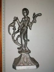 STATUIE / STATUETA VECHE DIN ALUMINIU