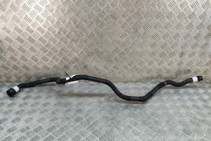 Furtun de lichid de răcire TESLA MODEL Y 2023 OEM: 1647666-00-D | 23517309