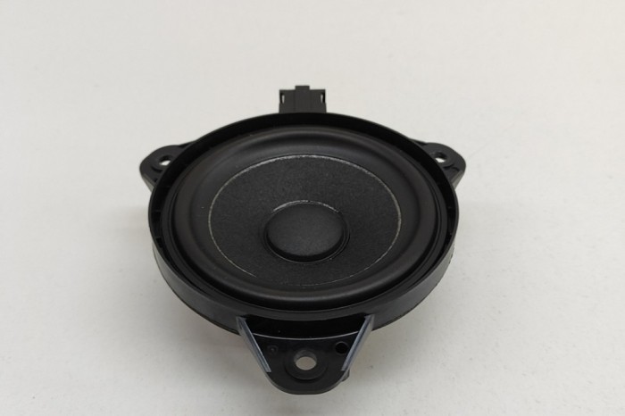 Difuzor ușă dreapta spate AUDI A1 Sportback GBA 2023 OEM: 82A035709 26338698