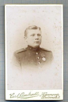 W76 FOTO CABINET -MILITAR IN TINUTA DE EPOCA-FOTOGRAF CARL LAMBRECHT -HANNOVER foto