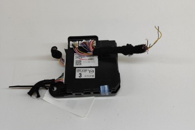 MAZDA CX-30 DM 2023 OEM: KR9P-67560-C SKU: 29508748 foto