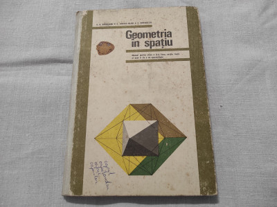 Manual - Geometria in spatiu - 1971 foto