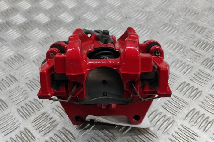 Etrier de fr&acirc;nă dreapta spate AUDI A3 Sportback 8VA, 8VF 2020 OEM: Hatchback | 28829267