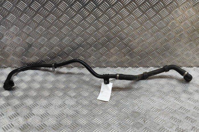 Furtun de lichid de răcire MERCEDES-BENZ GLC X253, C253 2018 OEM: A2535012300 29531340