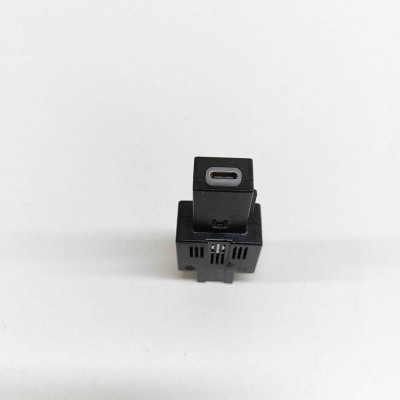 USB VW TIGUAN AD1 2021 OEM: 3G5035954 | 25696368 foto