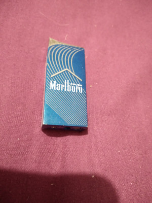 BRICHETA COLECTIE MARLBORO RAR!!!!! foto