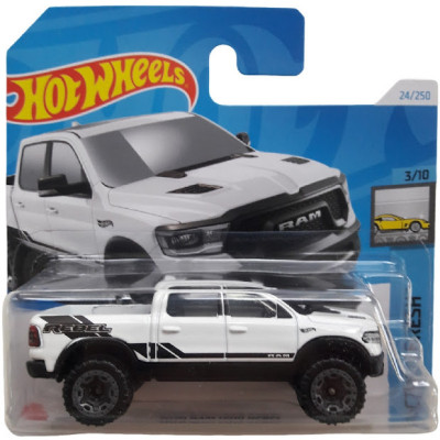 2024 Hot Wheels 24/250 FACTORY FRESH 3/10 - 2020 RAM 1500 Rebel foto