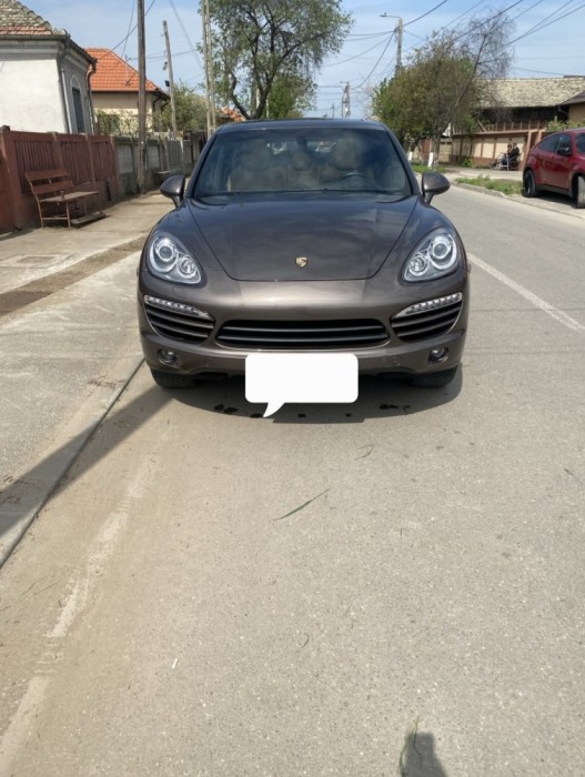 VAND Porche Cayenne preț negociabil