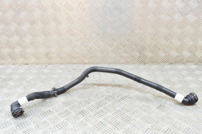 Furtun radiator răcire st&acirc;nga TESLA MODEL 3 2018 OEM: 1077589-00-D 15380364