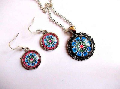 Set bijuterii sticla cu mandala pandantiv si cercei 32500 foto