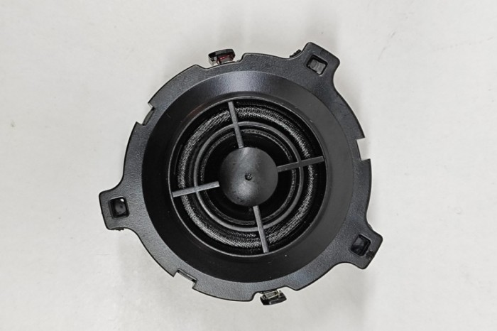 Difuzor ușă st&acirc;nga față VW T-ROC A11 2023 OEM: 2GA035411 | 21814387