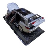 Macheta 1:24 Mercedes Maybach gri gls replica