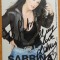 Autograf al artistei italiene Sabrina Salerno pe fotografie