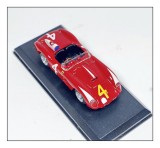 Macheta Ferrari 500 TR #4 (Grand Prix of Vienna 1956) 1:43 Art Model