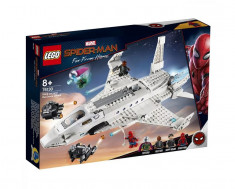 Set de constructie LEGO Super Heroes Avionul Stark si atacul dronei foto