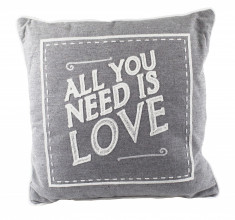 Perna decor ALL YOU NEED IS LOVE foto