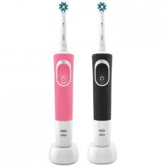 SET 2 PERIUTE DINTI ELECTRICE VITALITY ORAL-B