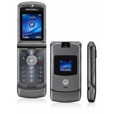 Telefon Motorola V3 reconditionat gri