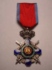 Ordinul Steaua Romaniei Cavaler Model de Razboi foto