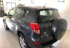 Toyota RAV4 foto