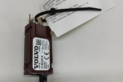 Amplificator de antena VOLVO V90 II 2019 OEM: 31483414 21834472 foto