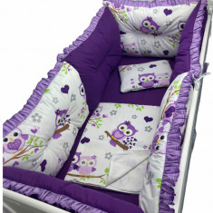 Lenjerie patut 120x60 cm cu 6 aparatori pufoase, cearsaf si paturica Bufnite violet