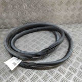 Garnitura ușă st&acirc;nga spate PEUGEOT PARTNER Furgon 2019 OEM: 9831726380