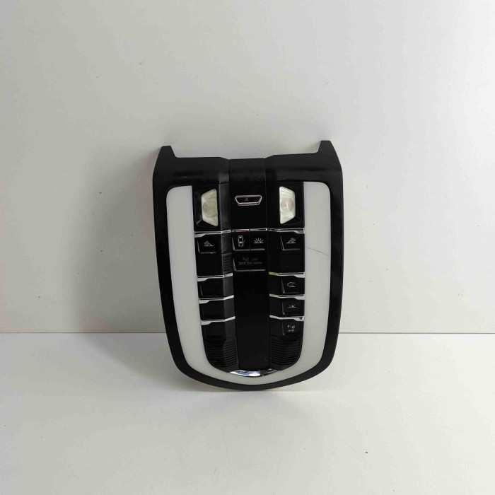 Iluminare interioară PORSCHE CAYENNE 92A 2014 OEM: 7PP959551GQ,7PP.959.551.GQ,7PP959728E,7PP.959.728.E,7PP919211F,7PP.919.211.F,7PP035711A,7PP.035.711