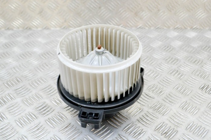 Ventilator aeroterma KIA CARENS III UN 2008 OEM: B30883-0230,A0540222C 14659667