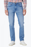 Blugi barbati Larston cu croiala Slim fit talie medie si aspect decolorat albastru W31 L34, Albastru, W31-L34 US, Wrangler