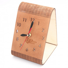 Ceas personalizat de birou, din lemn, 210x140 mm, culoarea maro