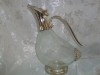 CARAFA / DECANTOR VIN DIN CRISTAL / STICLA CU MANER SI SUPORT DIN METAL ARGINTAT