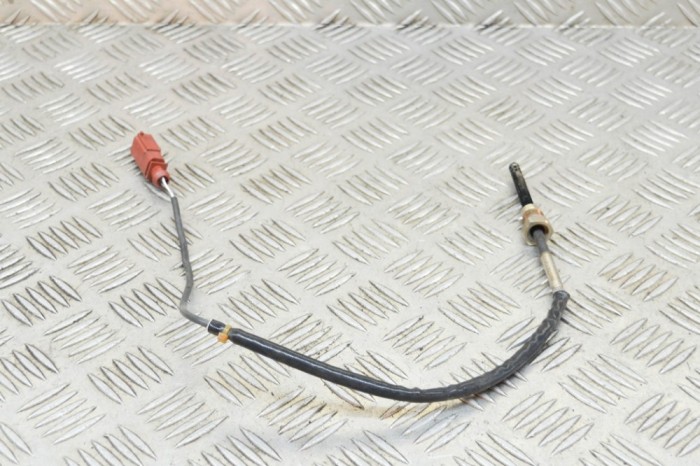 Senzor de temperatură AUDI A6 4G2, C7, 4GC 2014 OEM: 8K0906088 | 13689131