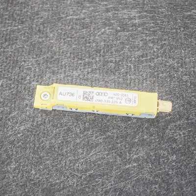 Amplificator de antena AUDI Q7 4M 2016 OEM: 4M0035225A | 10046583 foto